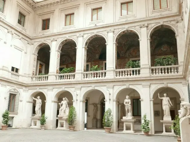 貴族の屋敷で彫刻を鑑賞する！アルテンプス宮の楽しみ方【イタリア】