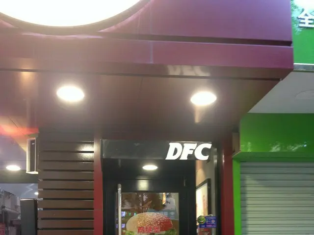 最近見かけるファーストフード店「DFC」「KMJ」って？【中国】