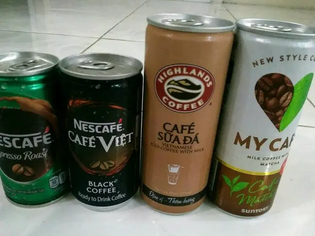ベトナムの缶コーヒーを飲み比べ【ベトナム】