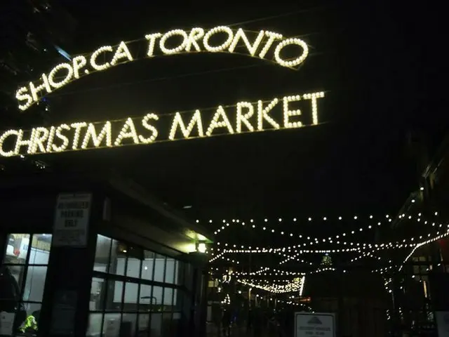 世界でも有名なクリスマスマーケットへ♪【カナダ】