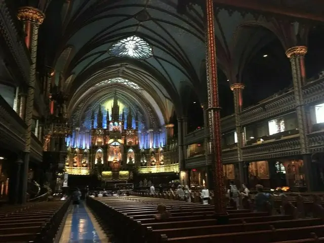 モントリオール大聖堂が美しすぎる！【カナダ】