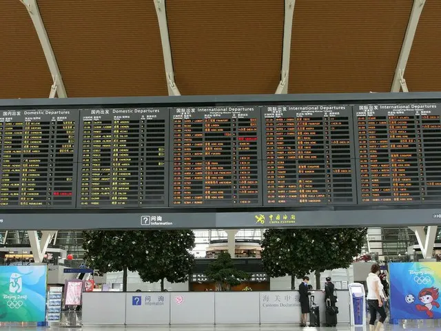 乗り継ぎには気を付けて　巨大な上海（浦東）国際空港【中国】