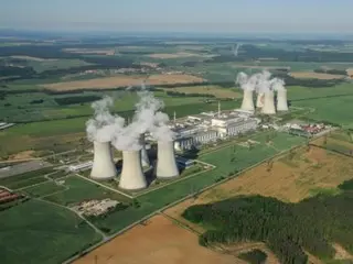<W解説>今後10年で最大の原発輸出国になるとの見方もあった韓国、チェコ原発受注めぐり「不平等契約」？