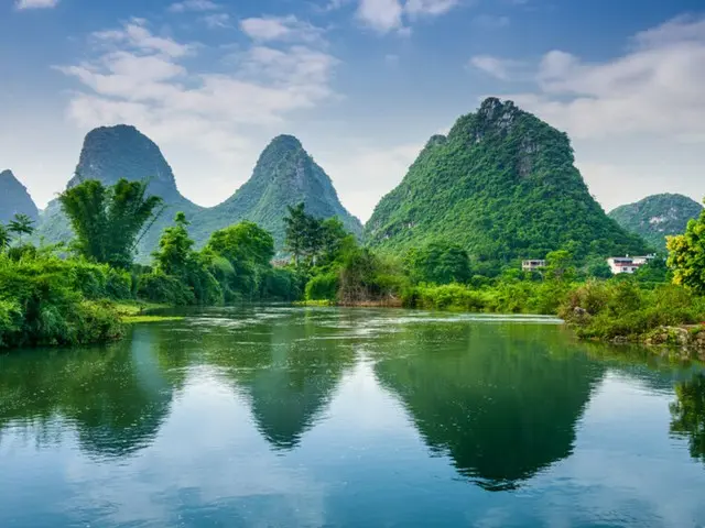 中国・全国一般公共予算収入、1-11月は前年比0.8％増＝中国報道