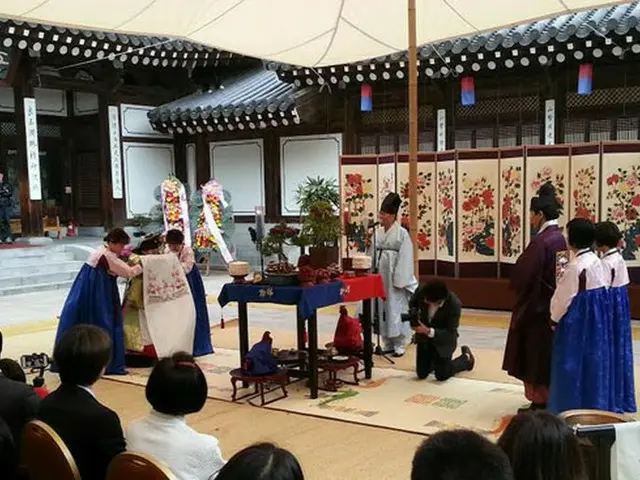まるで宮廷ドラマの世界！韓国の伝統婚礼式【韓国】