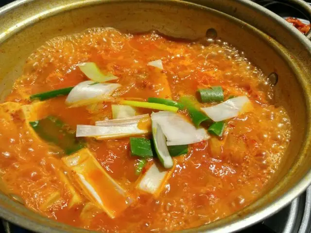 韓国王道料理、キムチチゲを本場で食べてみよう！【韓国】