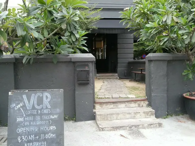 クアラルンプールの隠れ家カフェ「VCR」【マレーシア】