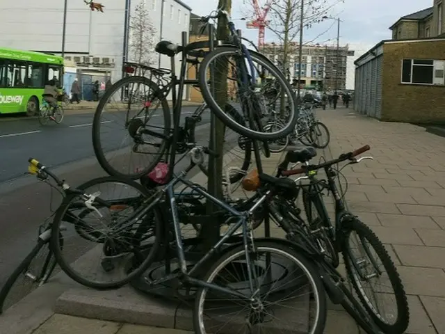 自転車で移動で節約・健康に！ロンドンでは自転車が大活躍【イギリス】