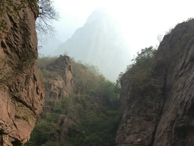 国家5A（最大）観光地の雲台山【中国】