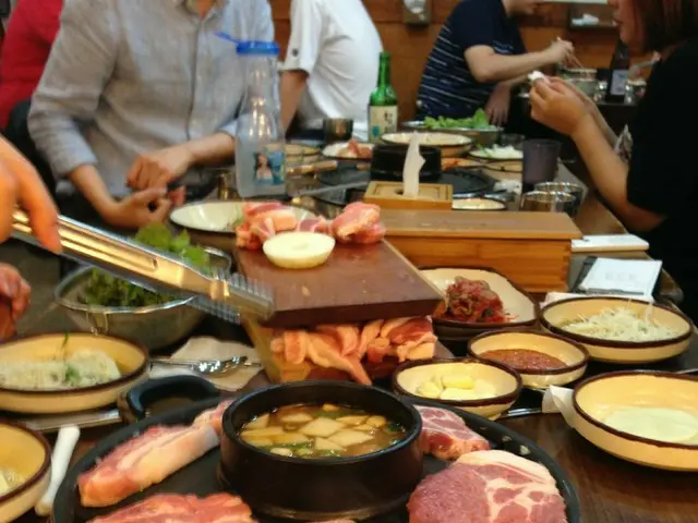 ソウル中央大学校付近で食べる焼き肉【韓国】