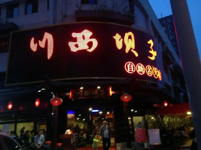 家族の団らんと食事【中国】
