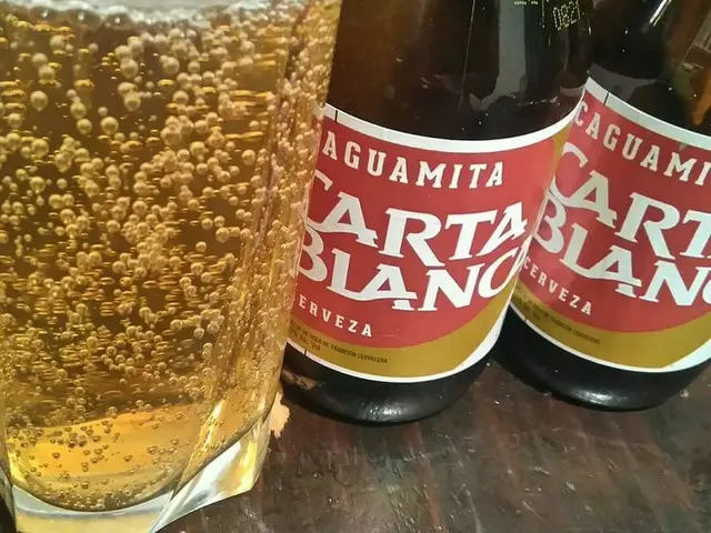 メキシコビールはコロナだけではない飲みやすい　CARTA BLANCA【メキシコ】