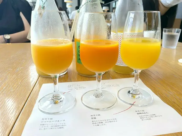 品種によって全然違う！みかんジュース飲み比べセットって知ってる？渋谷「d47食堂」【編集部ブログ】