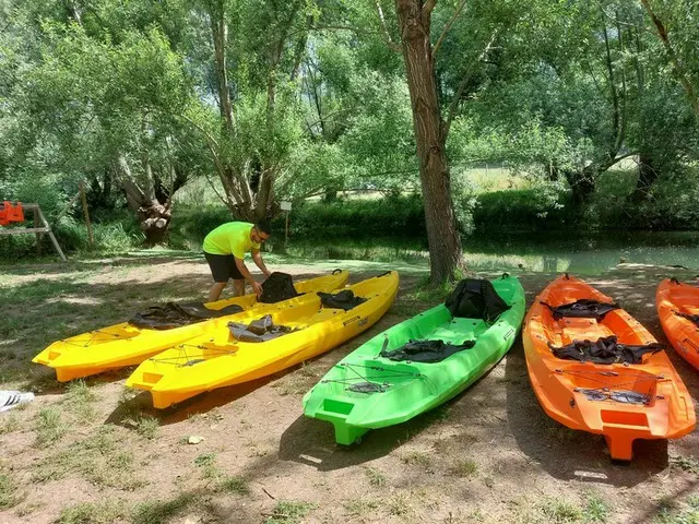 ティリーノ川でカヌーを楽しむ！鳥たちとも遭遇できる大自然を堪能【イタリア】
