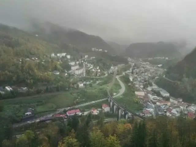 トンネルを抜けると…フランシュ・コンテ南端の村、サン・クロード【フランス】