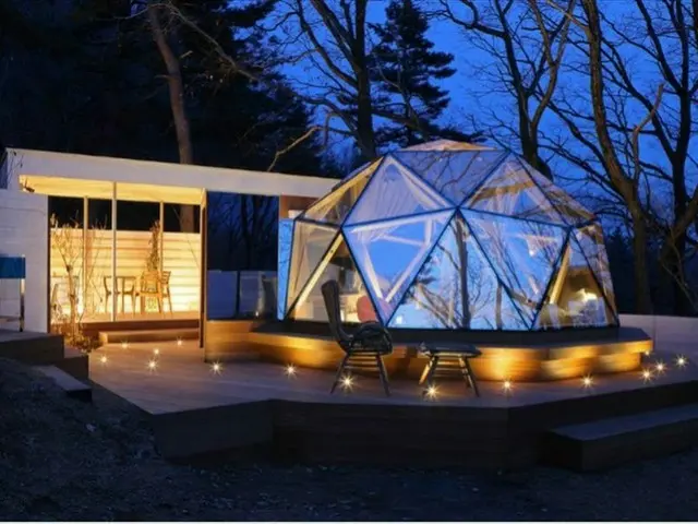 千葉県のグランピング施設「ソラス」星空が楽しめる全面ガラス張りの客室がオープン！