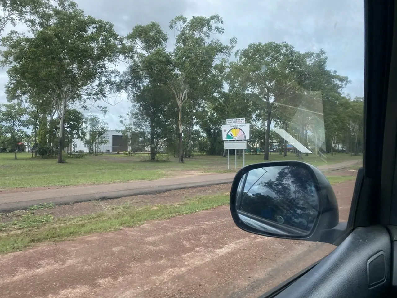 オーストラリアの珍しい道路標識