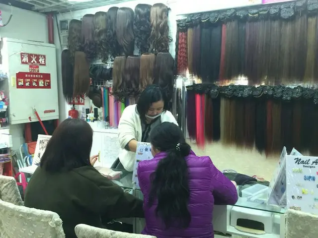 日本の10分の1?!　簡単にできるエクステ【中国】