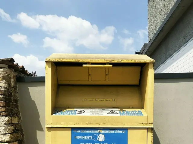 イタリアの各地にある黄色のボックスの目的とは？【イタリア】