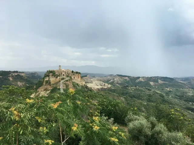 世界的に有名な人口11人の村【イタリア】