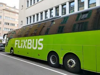 フランス国内外をエコノミーに移動する交通手段は？フリックスビュス、ブラブラカー【フランス】