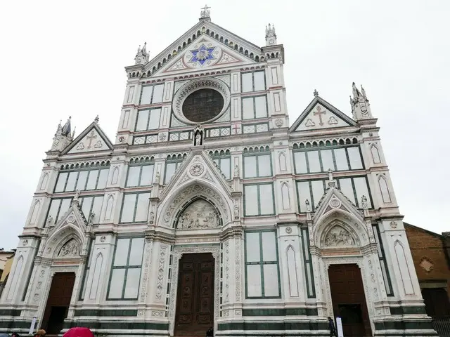 ルネサンスの粋が詰まった美しいサンタ・クローチェ教会【イタリア】