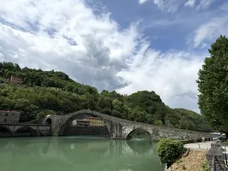 中世に建設された「悪魔の橋」【イタリア】
