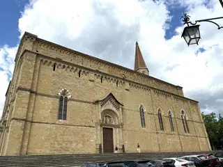 アレッツォの息をのむ美しさのカテドラーレ【イタリア】
