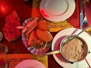 古代ローマ時代から続く北イタリアの伝統料理ポレンタ【イタリア】