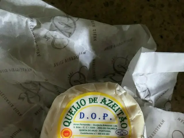ポルトガルの濃厚チーズ、アゼイタオン産チーズ！【ポルトガル】