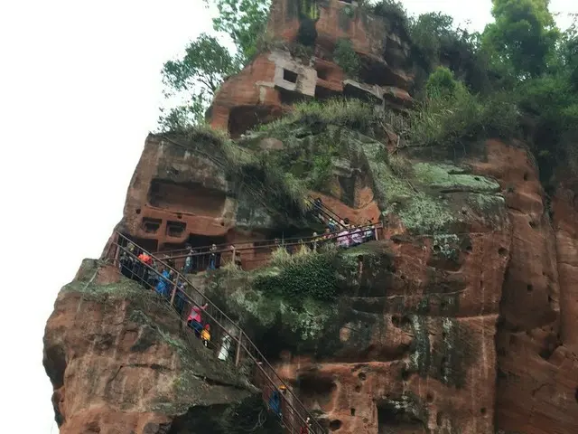 チラ見じゃもったない！しっかり見たい「楽山大仏」【中国】