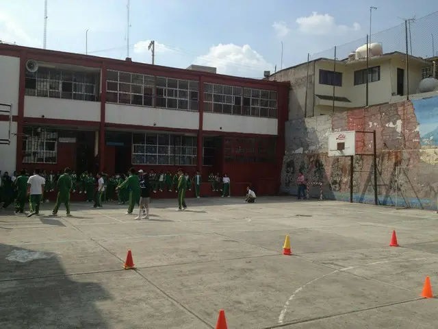 2部制で行われるメキシコ小学校の授業【メキシコ】