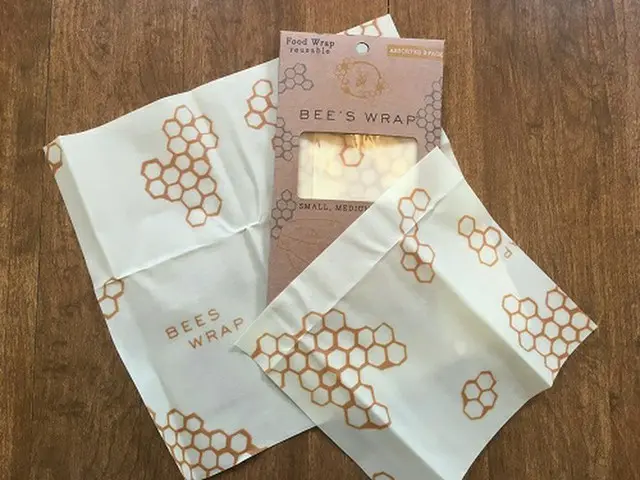 何度も使える、アメリカ発ミツロウサランラップ（Beeswax Wrap）！【アメリカ・ペンシルベニア】