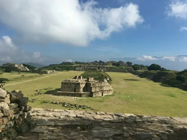 オアハカの巨大遺跡、モンテ・アルバンへはぜひ朝イチで！【メキシコ・オアハカ】