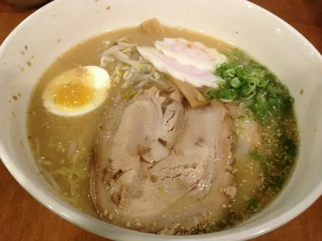 花水木のランチ限定のラーメン【アメリカ】