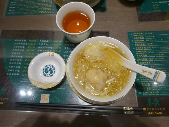 Mak’s Noodleのワンタン麺♪【香港】