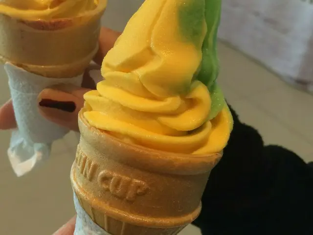 20円で食べられるソフトクリームが安すぎる！？【フィリピン】